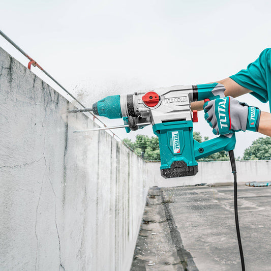 TOTAL TH118366 1800W SDS Plus Rotary Hammer 36mm, 7J Impact Energy with Drill Bits, Chisels & Carrying Case