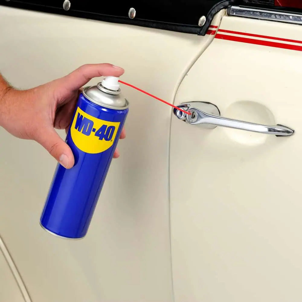 WD-40 Multi-Use Product Original – Lubricant, Rust Remover, Moisture Displacer & Corrosion Protection Spray