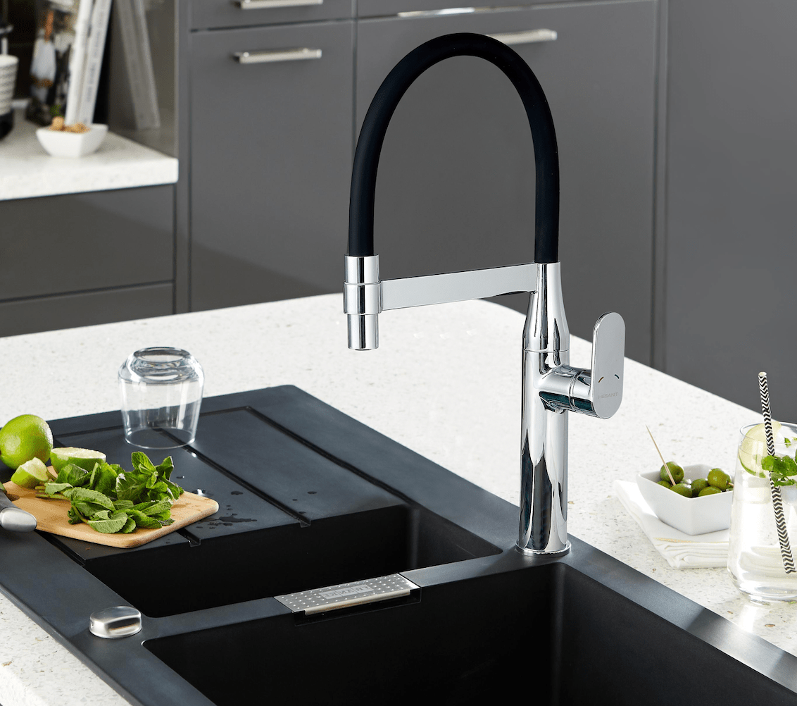 HESANIT Premium Kitchen Faucet with Flexible Pull Out Spout, Chrome, Black Spout