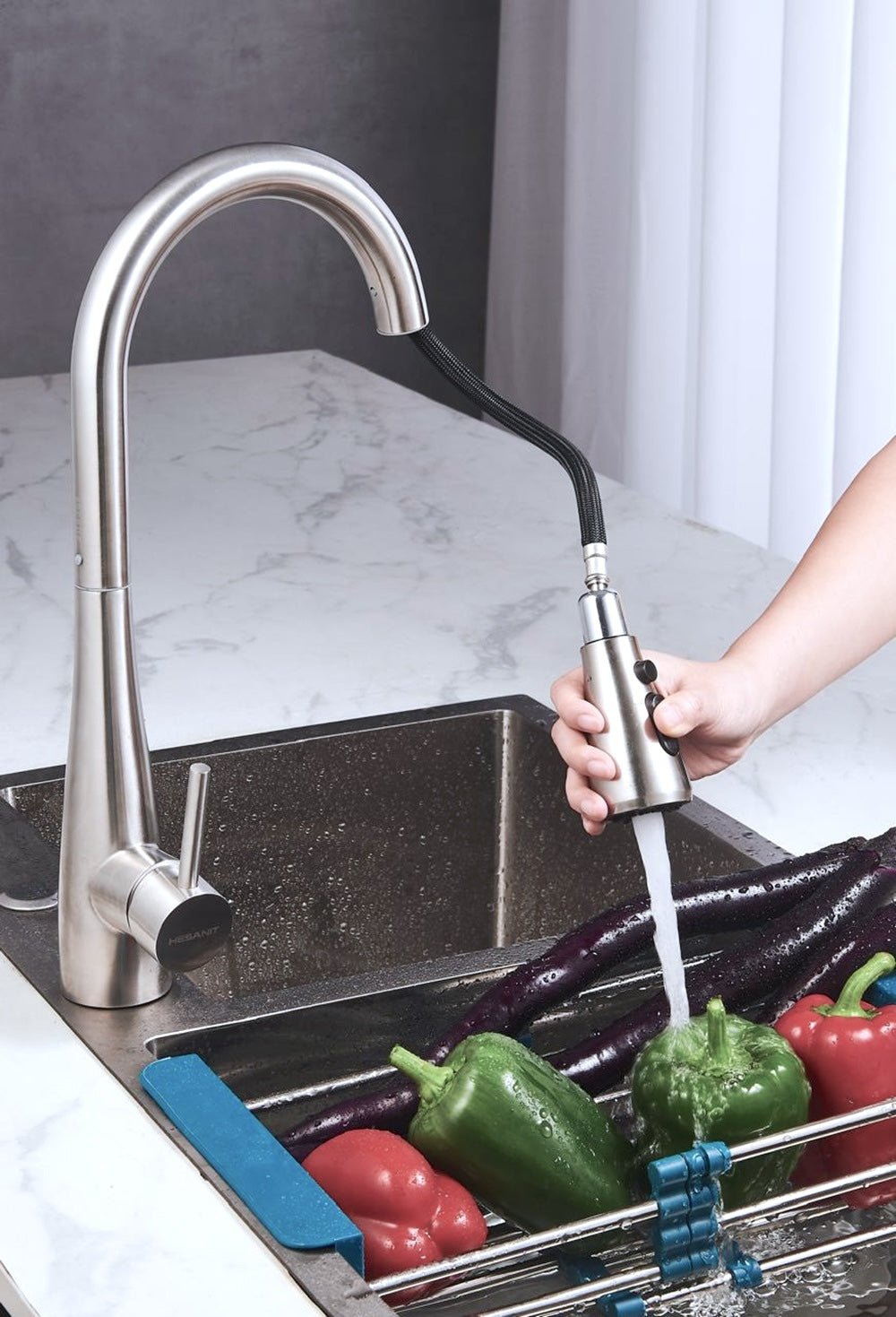 HESANIT Pull Down Kitchen Faucet – Single Lever High Arc Mixer Tap, Steel Brushed