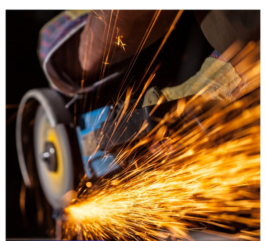 TOTAL Angle Grinder 960W, 4.5–5 Inch Disc, 12000 RPM, Corded Grinder