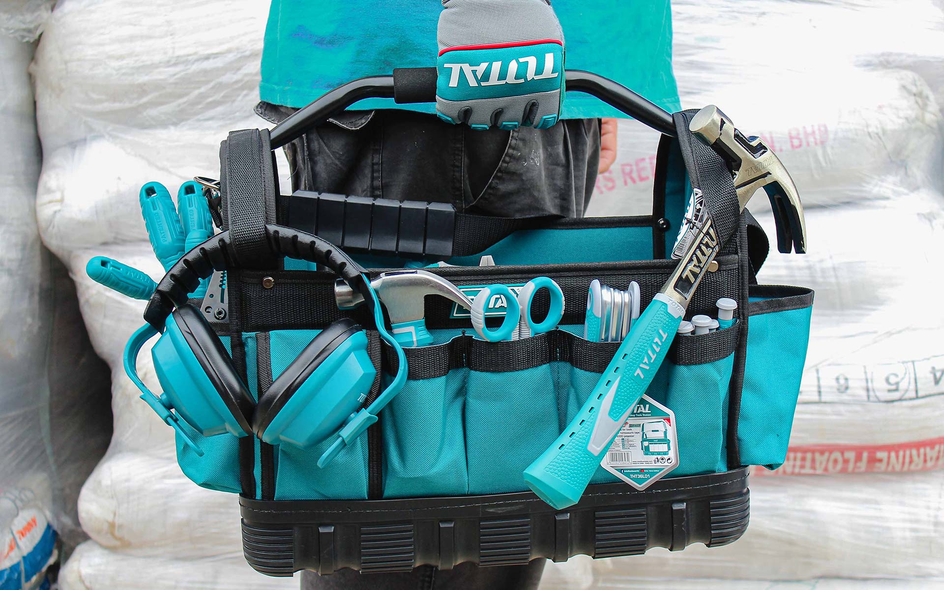 TOTAL 16" Open Tote Tool Bag, 600D Polyester, Multiple Pockets