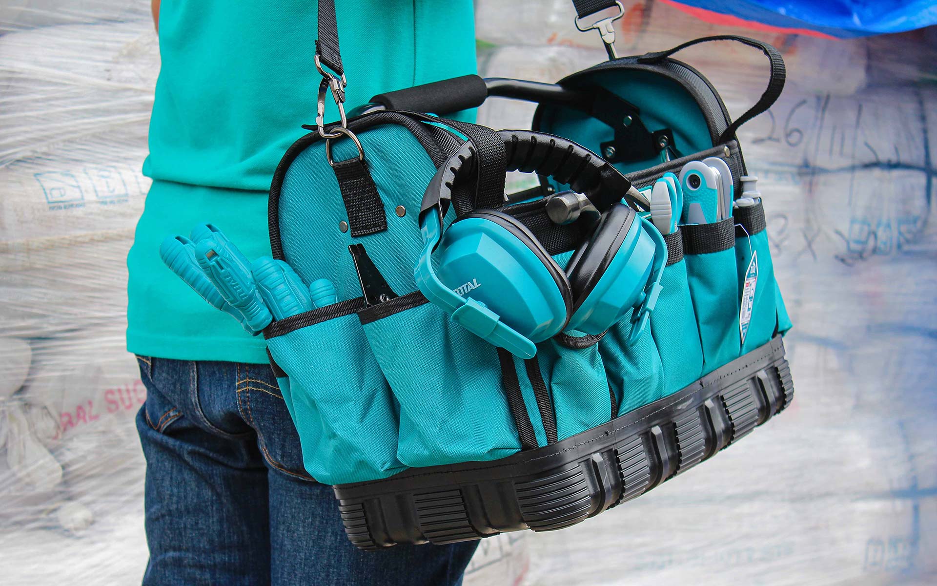TOTAL 16" Open Tote Tool Bag, 600D Polyester, Multiple Pockets