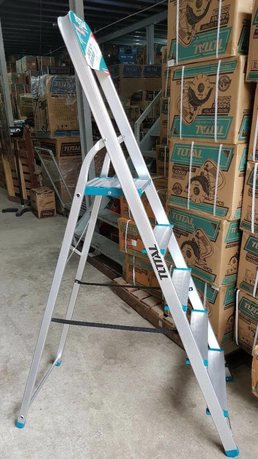 TOTAL Aluminum Ladder 5 Steps -THLAD06051