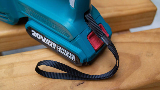TOTAL Lithium Ion Vacuum Cleaner 20V 0.7L TVLI2001