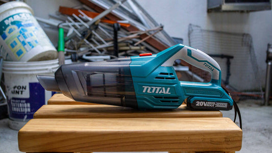 TOTAL Lithium Ion Vacuum Cleaner 20V 0.7L TVLI2001